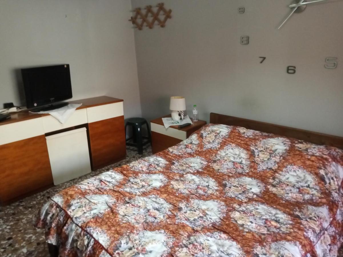 Katerina'S Apartments Kini Ngoại thất bức ảnh