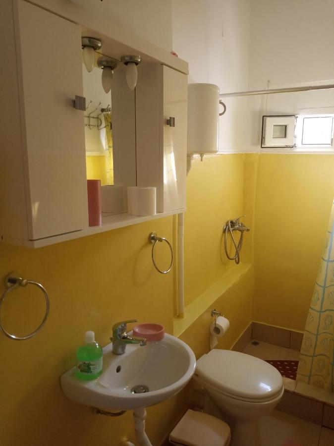 Katerina'S Apartments Kini Ngoại thất bức ảnh