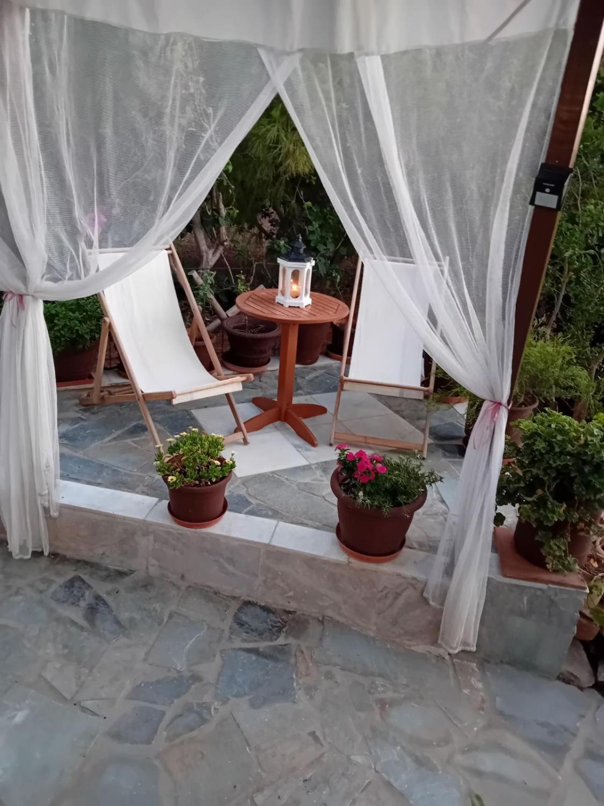 Katerina'S Apartments Kini Ngoại thất bức ảnh